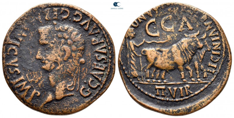 Hispania. Caesaraugusta. Caligula AD 37-41. 
Bronze Æ

30 mm, 10,69 g

G CA...