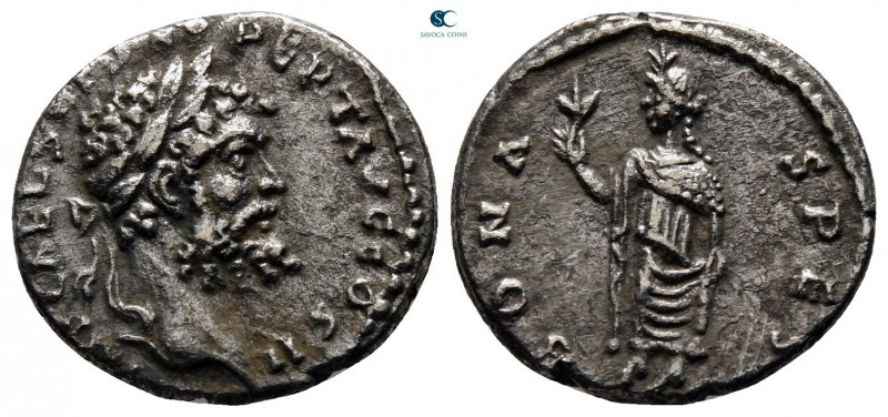 Septimius Severus AD 193-211. Emesa
Denarius AR

17 mm, 2,16 g

[IMP] CAE L...