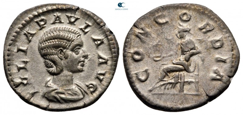 Julia Paula. Augusta AD 219-220. Rome
Denarius AR

20 mm, 3,08 g

IVLIA PAV...
