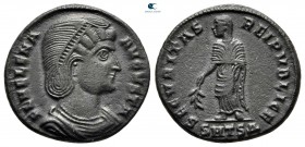 Helena. Augusta AD 328-329. Thessaloniki. Follis Æ