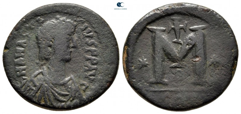 Anastasius I AD 491-518. Constantinople
Follis Æ

22 mm, 8,29 g

D N ANASTA...
