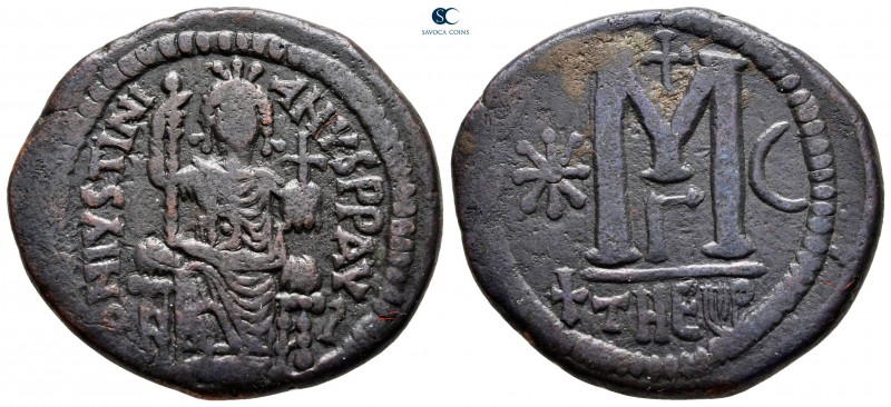 Justinian I AD 527-565. Theoupolis (Antioch)
Follis or 40 Nummi Æ

32 mm, 16,...