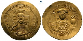 Constantine IX Monomachus AD 1042-1055. Constantinople. Histamenon Nomisma AV