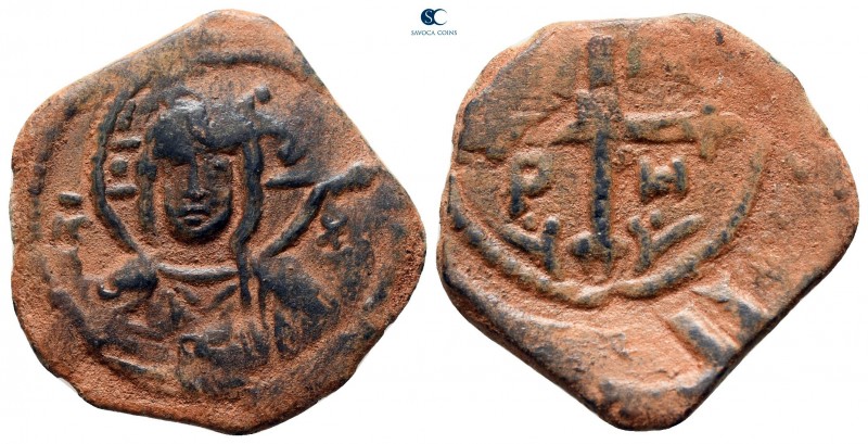 Tancred AD 1101-1112. Antioch
Follis Æ

24 mm, 3,55 g

IC XC, nimbate bust ...