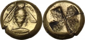Greek Asia. Mysia, Kyzikos. EL Hekte, c. 450-400 BC. Obv. Bee with straight wings, seen from above; below, tunny-fish. Rev. Quadripartite incuse squar...