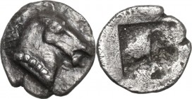 Greek Asia. Aeolis, Kyme. AR Tetartemorion, c. 480-450 BC. Obv. Horse’s head right. Rev. Quadripartite incuse square. SNG Cop. -; SNG von Aulock -; Kl...