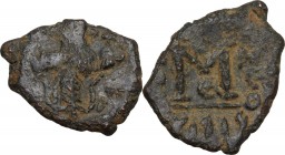 Constans II (641-668). AE Follis, Constantinople mint. Obv. Bust facing, with long beard, wearing crown and chlamys, and holding globus cruciger. Rev....