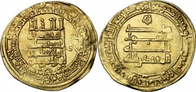 The Abbasid Caliphate. Al Muqtadir (295-320 H / 908-932 AD). AV Dinar, 319 H, Suq al-Ahwaz mint. Album 245. AV. 3.95 g. 25.00 mm. VF.
