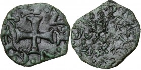 Genova. Repubblica (1139-1339). Quartaro. CNI 4/8; MIR (Piem. Sard. Lig. Cors.) cf. 22. AE. 0.82 g. 14.00 mm. R. Bella patina verde oliva. BB+.