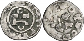 Lucca. Ottone II di Sassonia (973-983). Denaro. CNI 1/12; MIR (Toscana, zecche) 100. AG. 1.04 g. 16.00 mm. BB.