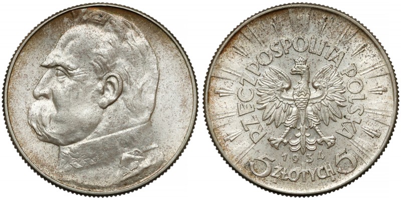 Piłsudski 5 złotych 1934 - urzędowy Znakomity, menniczy egzemplarz. Wyraźny, peł...