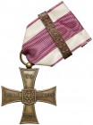 Krzyż Walecznych 1920 - Delande Krzyż Walecznych wykonany w znanej paryskiej firmie M. Delande. Brąz. Wymiary: 42,8 x 48,0 mm. Charakterystyczny łączn...
