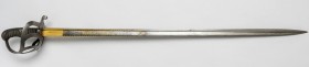 Prusy - kawaleryjski pałasz oficerski, model 1852 Wymiary:&nbsp; długość całkowita 99 cm długość głowni 85 cm szerokość głowni u nasady 2.9 cm&nbsp; g...