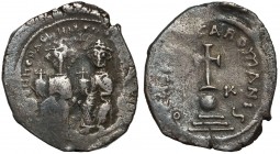Herakliusz (610-641 n.e.) Heksagram Awers: Herakliusz i Herakliusz Konstantyn siedzący na wprost na podwójnym tronie, napis w otoku. Rewers: Na postum...