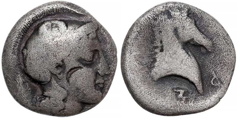 Grecja, Tesalia, Farsalos (440-344 p.n.e.) Hemidrachma Awers: Głowa Ateny w hełm...