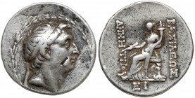Grecja, Seleukidzi, Demetrios I (~162-155/4 p.n.e.) Tetradrachma Awers: Głowa króla w diademie, w prawo, całość otoczona wieńcem laurowym. Rewers: Tyc...