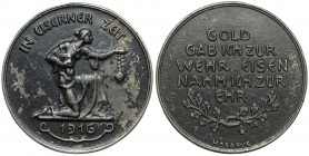 Deutschland, Medaille 'In eiserner Zeit' 1916
Niemcy, Medal 'W czasach żelaza...' 1916 r. Sygnowany Hosaeus. 
 Żelazo, średnica 39.54 mm, waga 17.25...