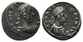 MESOPOTAMIA. Edessa. Gordian III, with Abgar (238-244). Ae.
Obv: AVTOK K M ANT ΓOPΔIANOC CЄ.
Laureate head of Gordian right, with slight drapery.
Rev:...