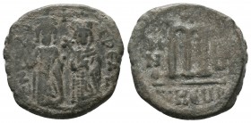 Phocas with Leontia (602-610 AD). AE Follis 

Condition: Very Fine


Weight: 10,2 gram
Diameter: 29 mm