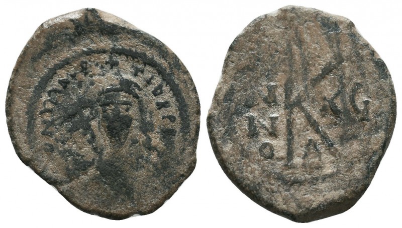 Maurice Tiberius. 582-602. AE

Condition: Very Fine


Weight: 3,8 gram
Diameter:...