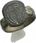 Very Interesting Ancient Bronze Ring , 

Condition: Very Fine


Weight: 11,7 gram
Diameter: 29,1 mm