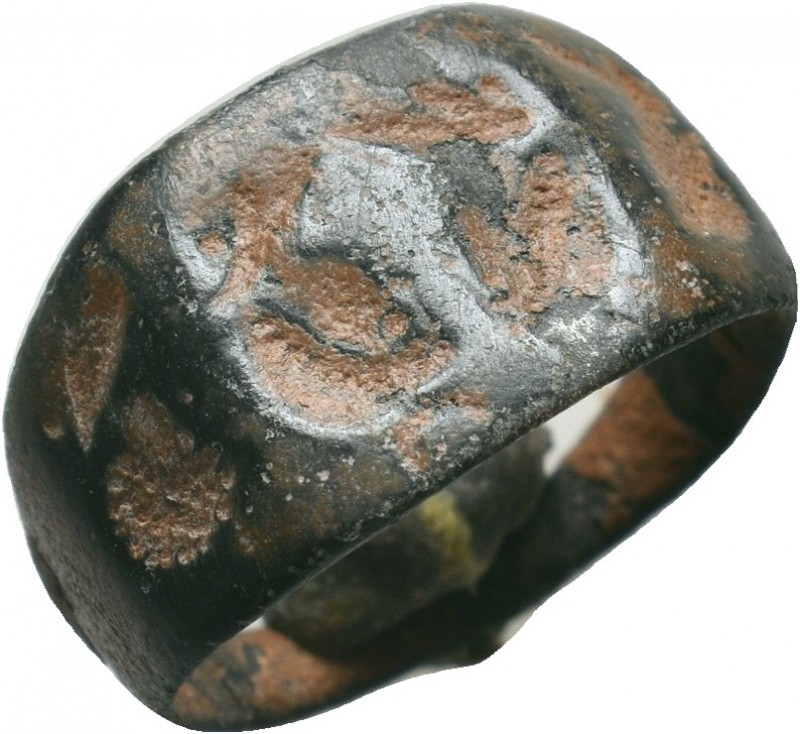 Very Attractive Late roman Period Ring With the busts of imperial family,

Condi...