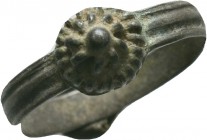 Very Nicely crafted Byzantine Ring ,

Condition: Very Fine


Weight: 2,4 gram
Diameter: 25,3 mm