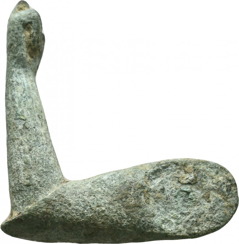 Ancient Roman Bronze Arm part of a statue,

Condition: Very Fine


Weight: 47,6 ...