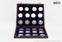 China, Konv. 24 Silber-Gedenkmünzen, 900er Silber, dabei Serie Olympische Winterspiele 1988 in Seoul, verkapselt, PP, in Kassette.