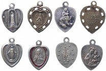 Lotto composto da 4 medagliette votive a forma di cuore con varie raffigurazioni della Vergine Maria - tutte con appiccagnolo

n.a.

 Worldwide sh...