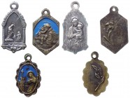 Lotto composto da 3 medagliette votive - 1 con raffigurazione della vergine Maria - 1 con Santa - 1 con S. Antonio da Padova - 2 con sfonda smaltato i...