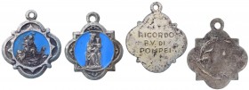 Lotto composto da 2 medagliette votive tutte con raffigurazioni della Vergine Maria di cui 1 a ricordo del Santuario della Madonna di Pompei - tutte c...