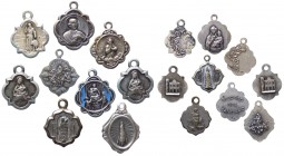 Lotto composto da 9 medagliette votive - 7 con varie raffigurazione della Vergine Maria - 1 con raffigurazione del Buon Pastore - 1 con Santo - tutte ...