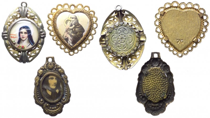 Lotto composto da 3 medagliette votive con Santi differenti - 2 con appiccagnolo...