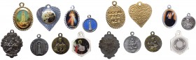 Lotto composto da 8 medagliette votive - 5 con varie raffigurazione della Vergine Maria - 1 con San Giuda Taddeo - 1 con S. Giuseppe - 1 con Santa - t...