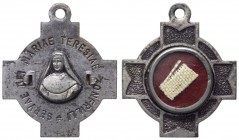 Ex indumentiis - Reliquiario a forma di croce con frammento di indumento sacro di Santa Maria Teresina Zanfrilli - con appiccagnolo - Ø mm 20

n.a....