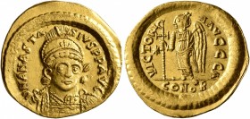 Anastasius I, 491-518. Solidus (Gold, 21 mm, 4.31 g, 7 h), Constantinopolis, circa 507-518. D N ANASTASIVS P P AVG Pearl-diademed, helmeted and cuiras...