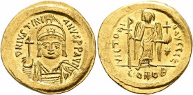 Justinian I, 527-565. Solidus (Gold, 21 mm, 4.47 g, 5 h), Constantinopolis, 545-565. D N IVSTINIANVS P P AVI Helmeted and cuirassed bust of Justinian ...