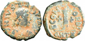Justinian I, 527-565. Follis (Bronze, 23 mm, 5.27 g, 5 h), Antiochia, 527/8. D N IVSTINIANVS P P AVG Diademed, draped and cuirassed bust of Justinian ...