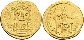 Justin II, 565-578. Solidus (Gold, 19 mm, 4.29 g, 7 h), Constantinopolis, 566/7-578. D N IVSTINVS P P AVI Helmeted and cuirassed bust of Justin II fac...