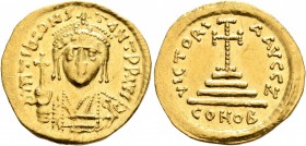 Tiberius II Constantine, 578-582. Solidus (Gold, 20 mm, 4.52 g, 7 h), Constantinopolis, 579-852. δ m TIb CONSTANT P P AVG Draped and cuirassed bust of...