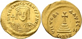 Tiberius II Constantine, 578-582. Solidus (Gold, 22 mm, 4.33 g, 5 h), Constantinopolis, 579-852. δ m TIb CONSTANT P P AVG Draped and cuirassed bust of...