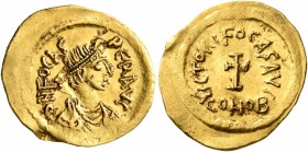 Phocas, 602-610. Tremissis (Gold, 18 mm, 1.47 g, 7 h), Constantinopolis. δ N FOCAS P P AVG Pearl-diademed, draped and cuirassed bust of Phocas to righ...