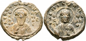 Johannes, bishop, 11th century. Seal (Lead, 25 mm, 11.00 g, 12 h). KЄ R,Θ, TⲰ CⲰ Δ૪ΛⲰ - Θ / R/A/CI-Λ/ЄI/O/C

 Nimbate facing bust of Saint Basil, ra...