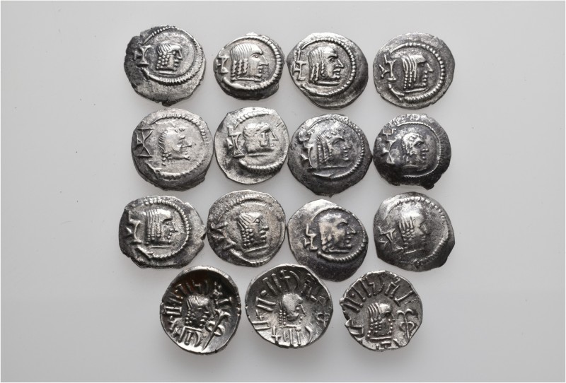 A lot containing 15 silver coins. All: Himyar. Very fine to extremely fine. LOT ...