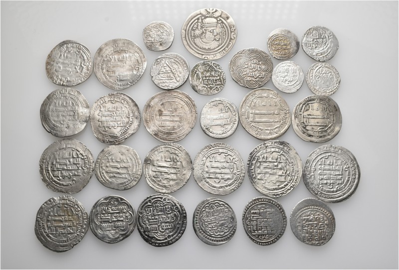 A lot containing 29 silver coins. All: Islamic. About very fine to good very fin...