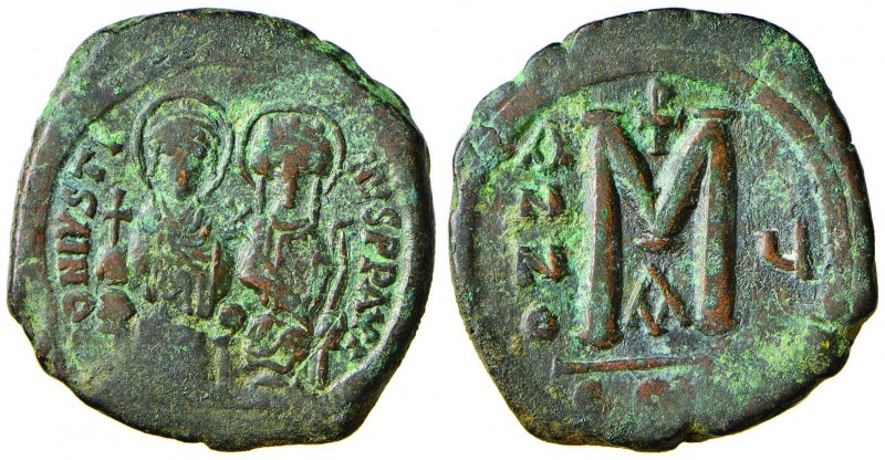BISANZIO Giustino II (565-578) Follis – Gli imperatori seduti di fronte – R/ Let...