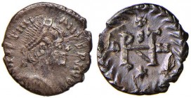 OSTROGOTI Atalarico (526-534) Monetazione a nome di Giustiniano - Mezza siliqua (Roma) – Busto diademato a d. – R/ Monogramma – MIB 53a; MEC 125 AG (g...