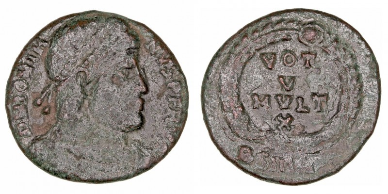 Imperio Romano
Joviano
Follis. AE. (363-364). R/ Corona de laurel, dentro VOT....