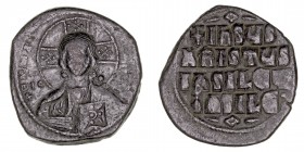 Monedas Bizantinas
Follis. AE. (1020-1028). Acuñación Incierta. A/Busto de Cristo nimbado de frente. R/Leyenda. 9.23g. BC.1818. MBC-.